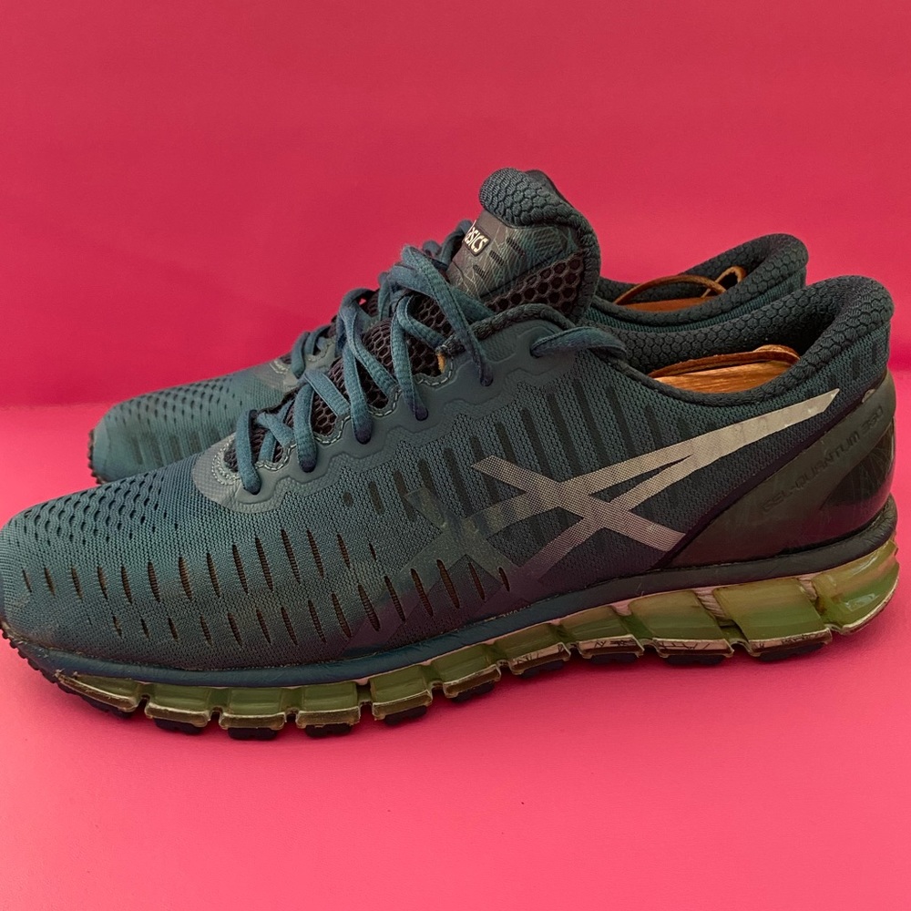 ASICS gel quantum 360